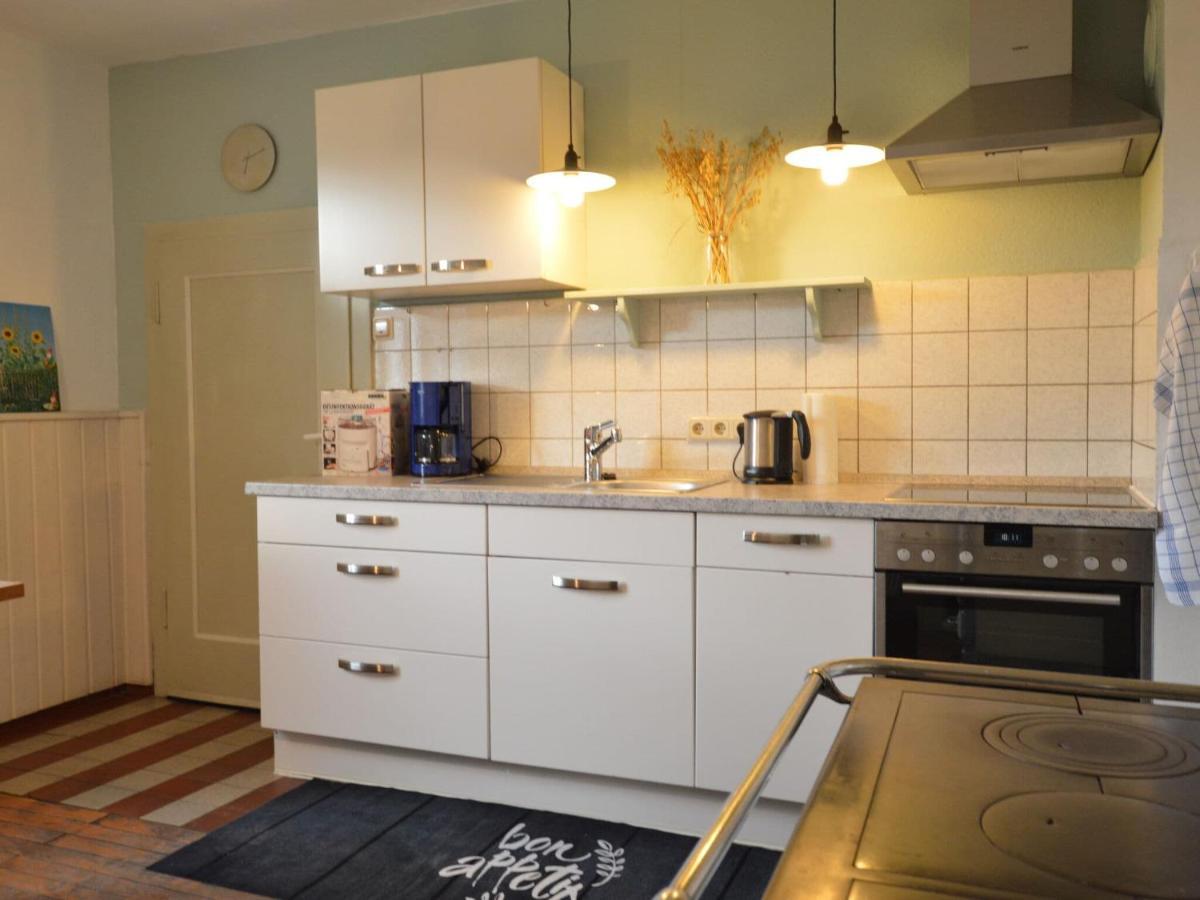 Cozy Holiday Home In Neuendorf With Garden Eksteriør billede